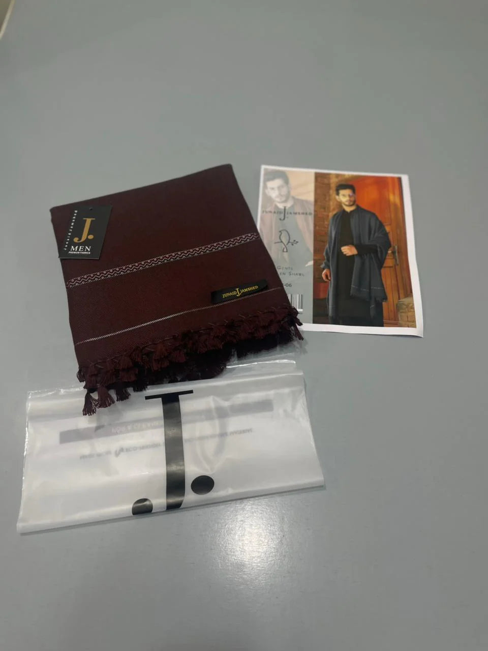 J. PREMIUM WHOOL SHAWL -Red Wine