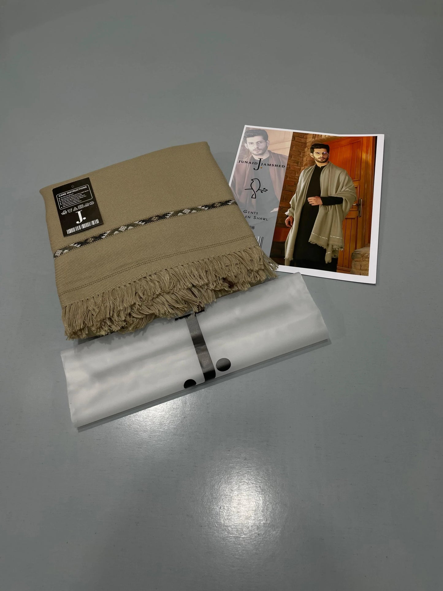 J. PREMIUM WHOOL SHAWL Lite Skin